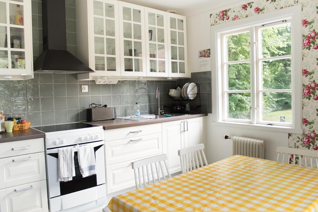 Malmgardens Vandrarhem B&B Strängnäs 外观 照片